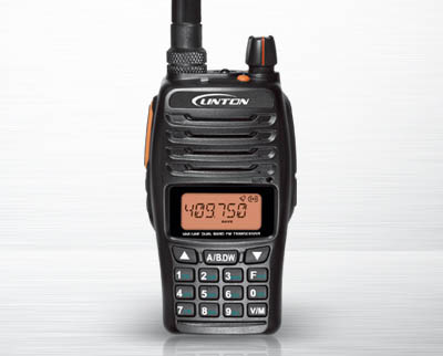 LT-5600U V雙段多功能業(yè)余對(duì)講機(jī)