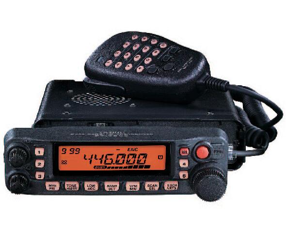 FT-7900R FM雙頻段車載臺(tái)